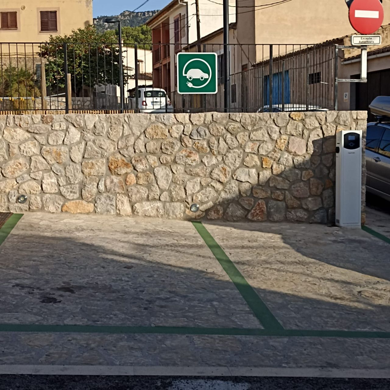 FOTO RECÀRREGA SON BRU